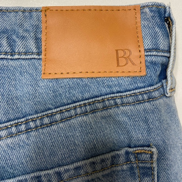 NWT Banana Republic jeans. Size 29 - Picture 3 of 7